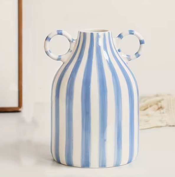 Vase en céramique peint à la main